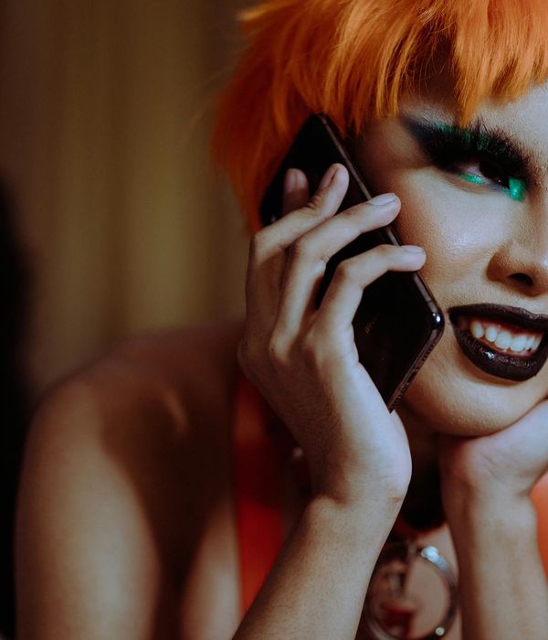 Mobile application performance optimization and debugging techniques